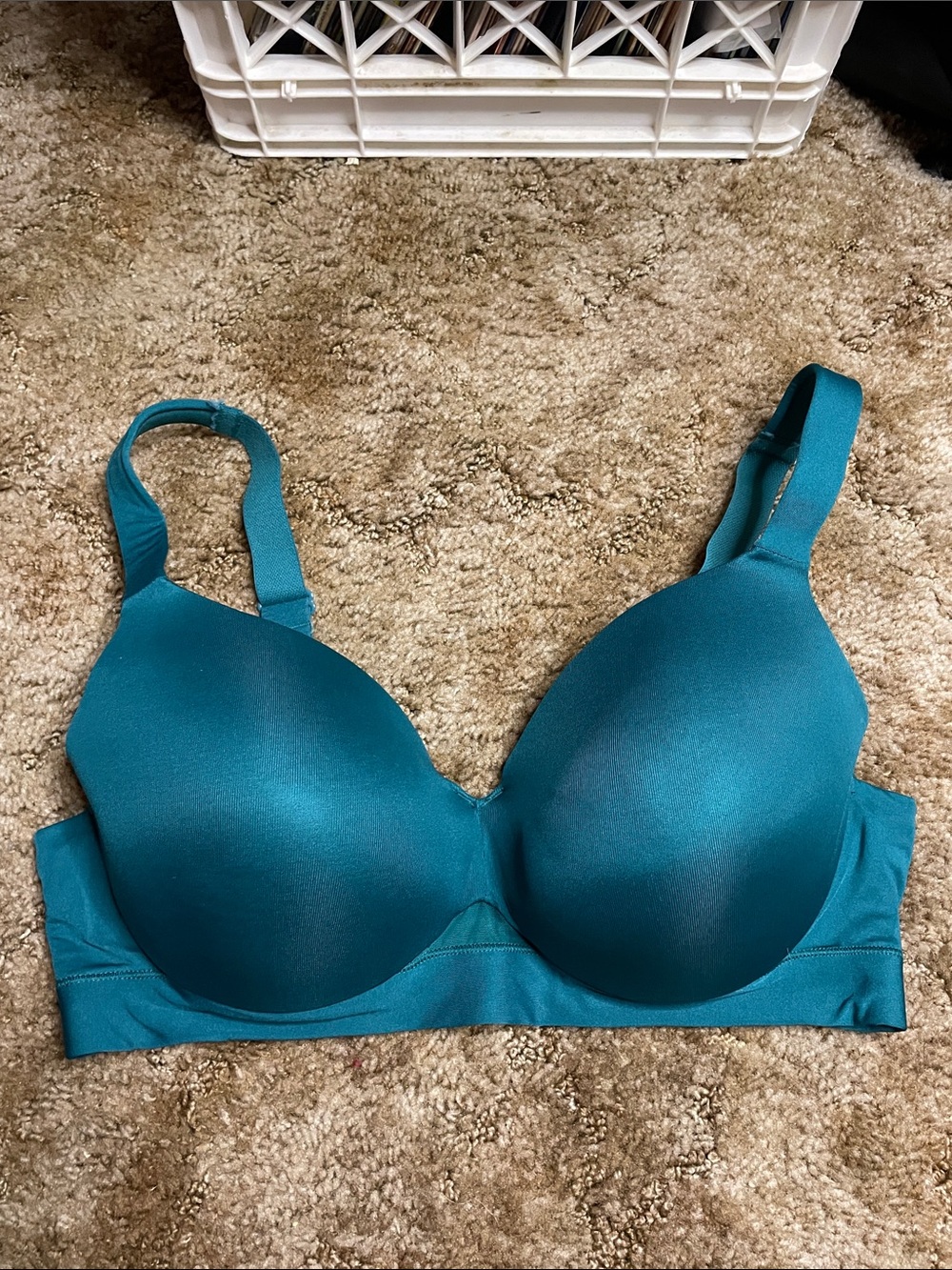 Cacique Green Lightly Lined Full Coverage Bra size 38D